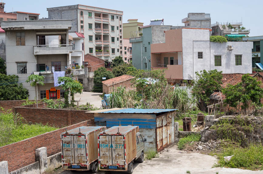 Chinese grand ma - neighbourhood