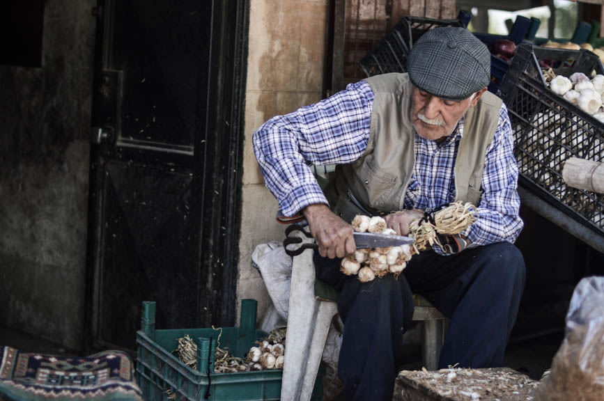 Gaziantep garlic man