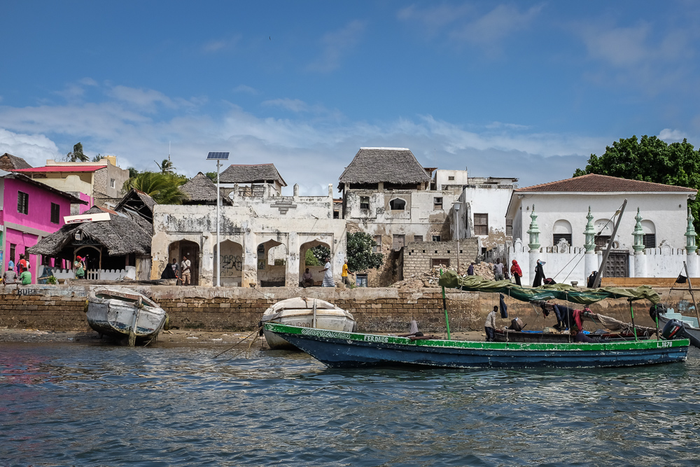 lamu-spice-cake-swahili-chai-lamu-town