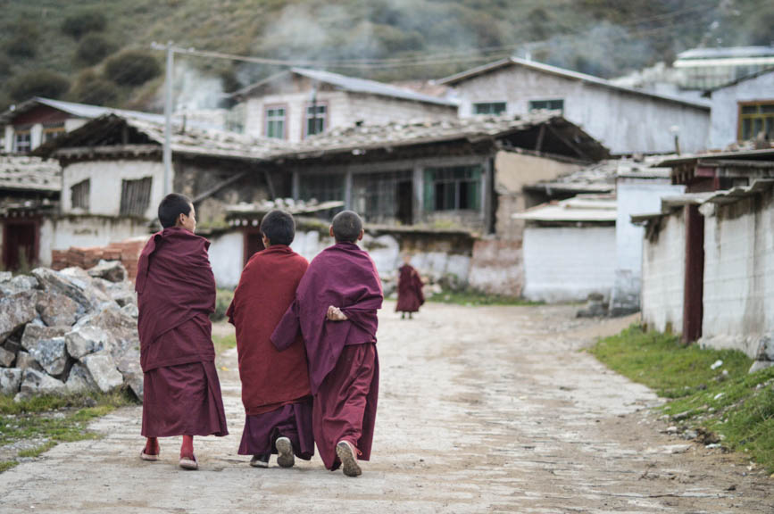 Langmusi kid monks