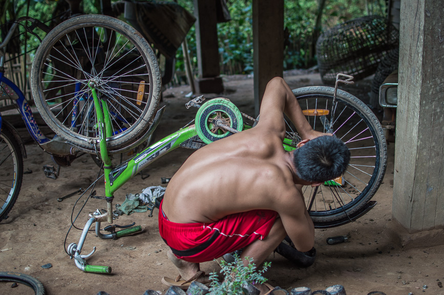 Laos spinning