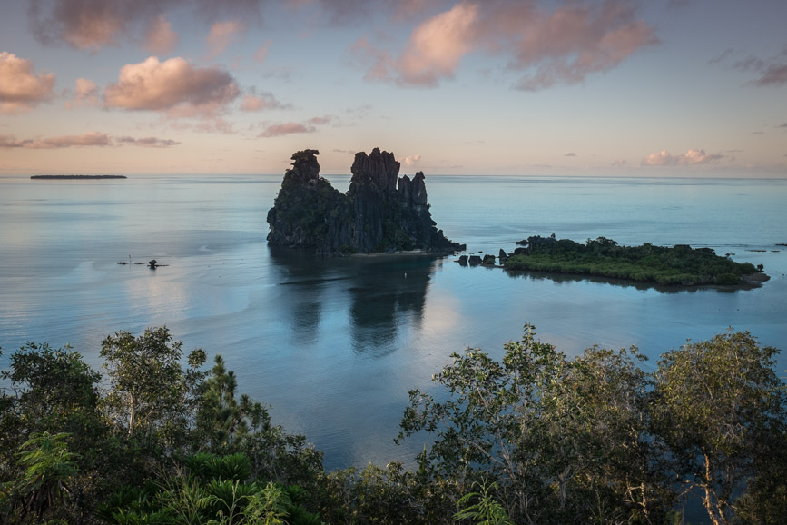 New Caledonia la poule couveuse