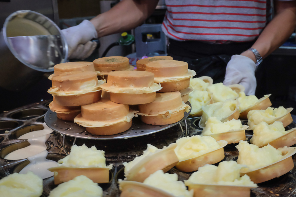 Taiwan-cream custard puff-The Funnelogy Channe