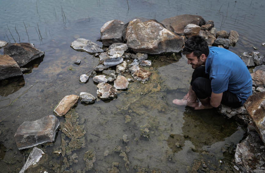 Tatavn hot spring